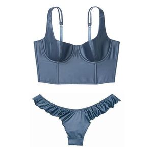 Victoria’s Secret Satin Set, 32D/XS + NWT
